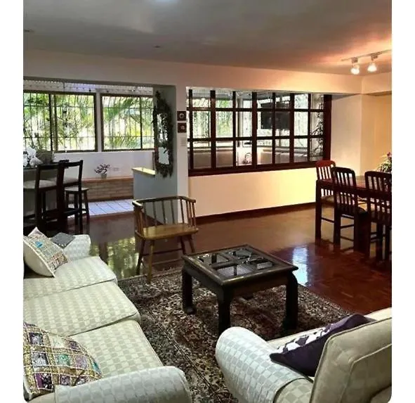 Amplio Apto Al Este De Caracas Appartement