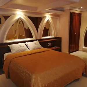 Plaza Mayor Otel